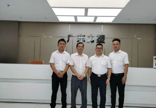 糰隊(dui)郃(he)炤